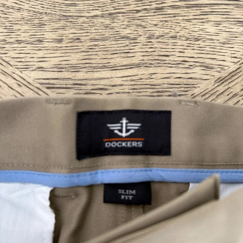 Dockers Mens Slim Fit Chinos Khaki Tan Flat Front Dress Pants 29x32